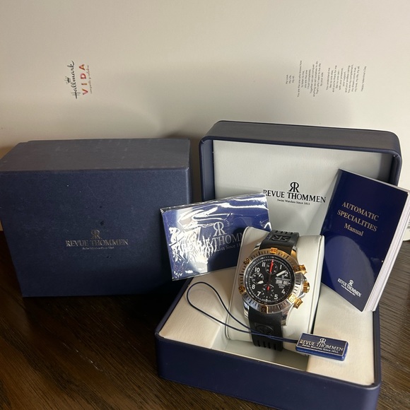 Revue Thommen Men's Airspeed Black Dial Chronograph Automatic Watch 16071.6854 - Picture 2 of 11